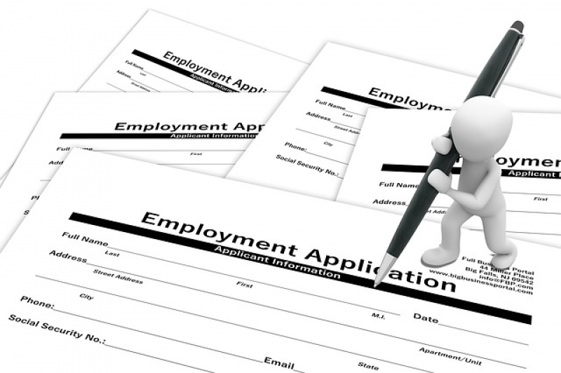 找工作時要注意哪些事情，雇主常見的違法行為有哪些？
